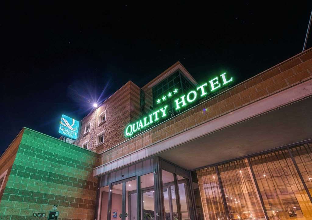 Quality Hotel Green Palace Monterotondo  Buitenkant foto